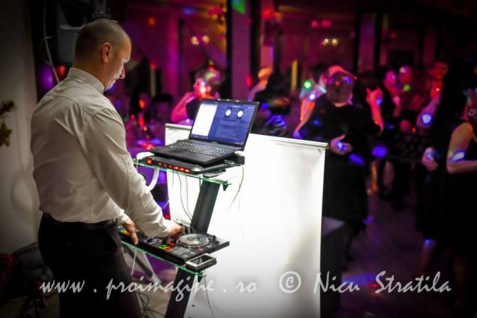 10559840_635893969872727_7718099856472567642_n